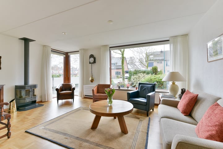 Foto 6 van Esdoorn 15