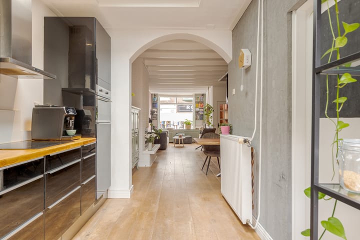 Foto 17 van Thomas a Kempisstraat 56