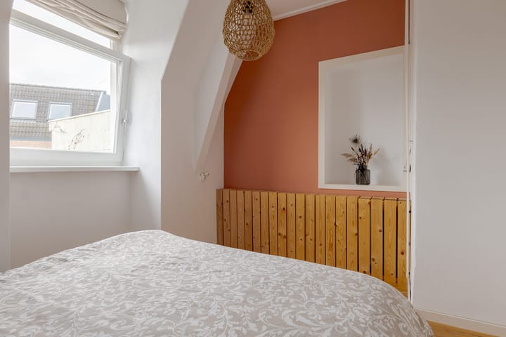 Foto 28 van Thomas a Kempisstraat 56