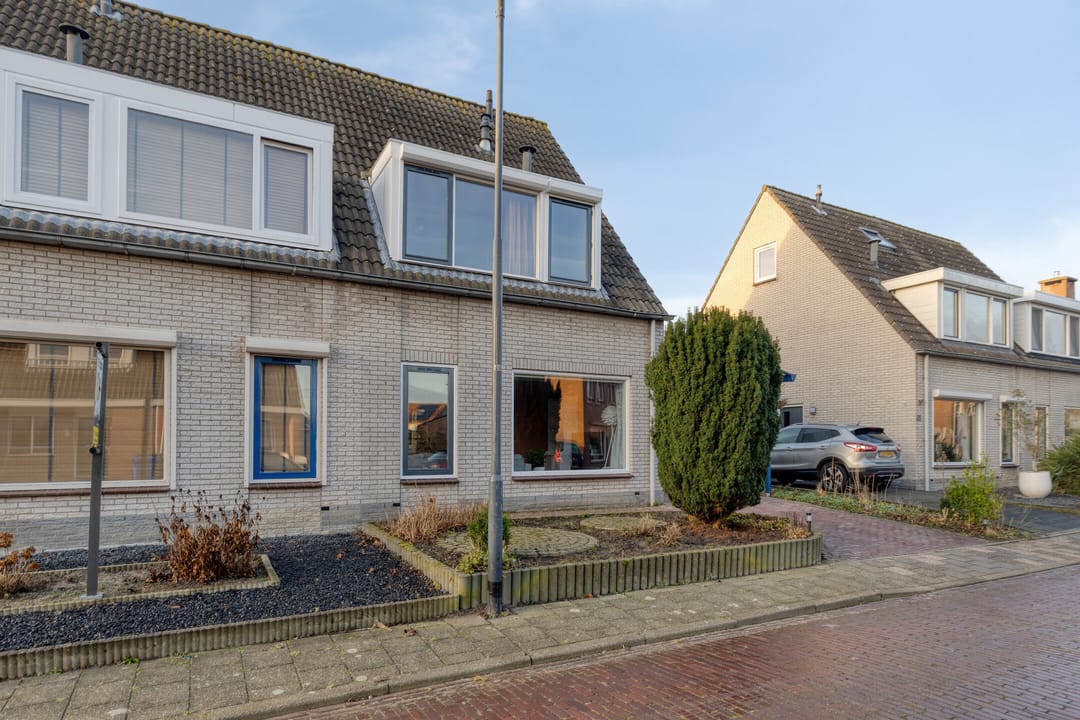 Photo 31 of Haringvlietstraat 19