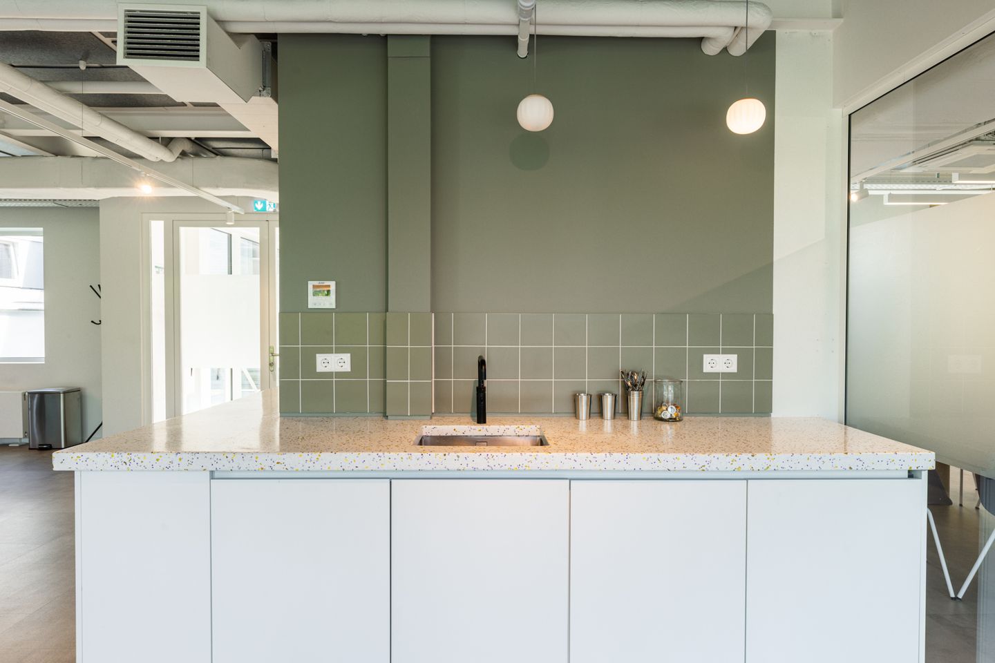 Bekijk foto 3 van Keizersgracht 572