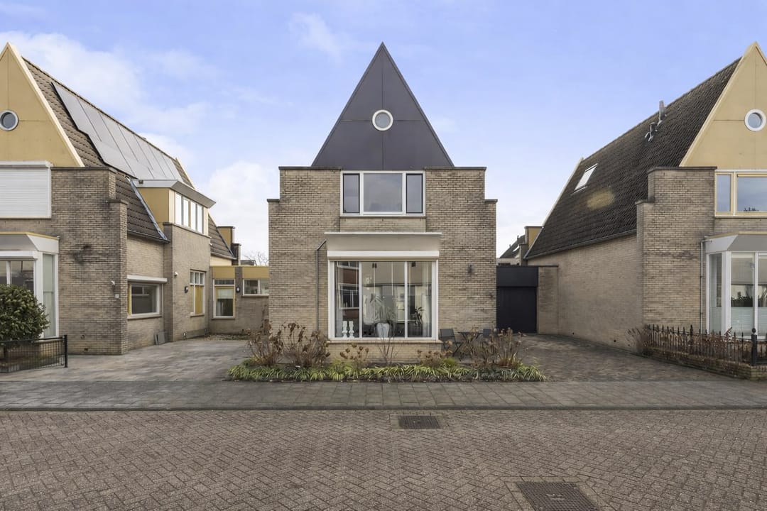 Photo 2 of Annie M.G. Schmidtstraat 3