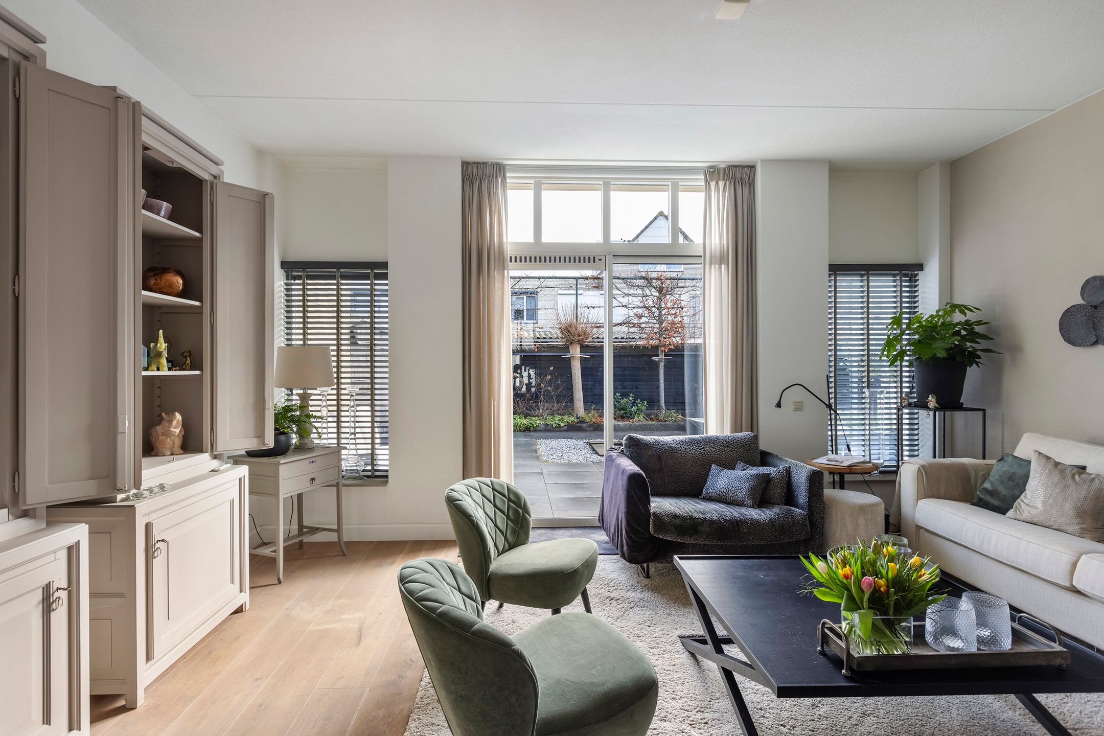 Photo 12 of Annie M.G. Schmidtstraat 3