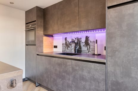 Calshof 42 tertiary image