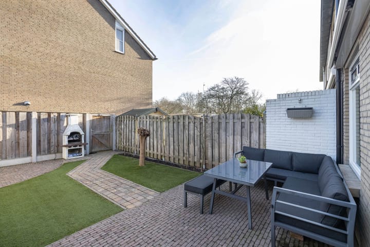 Photo 25 of Carl Muckstraat 8