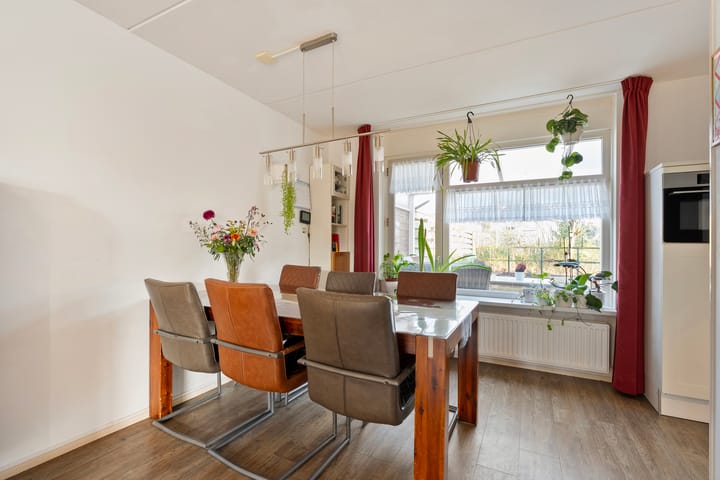 Foto 6 van 't Heuivak 10