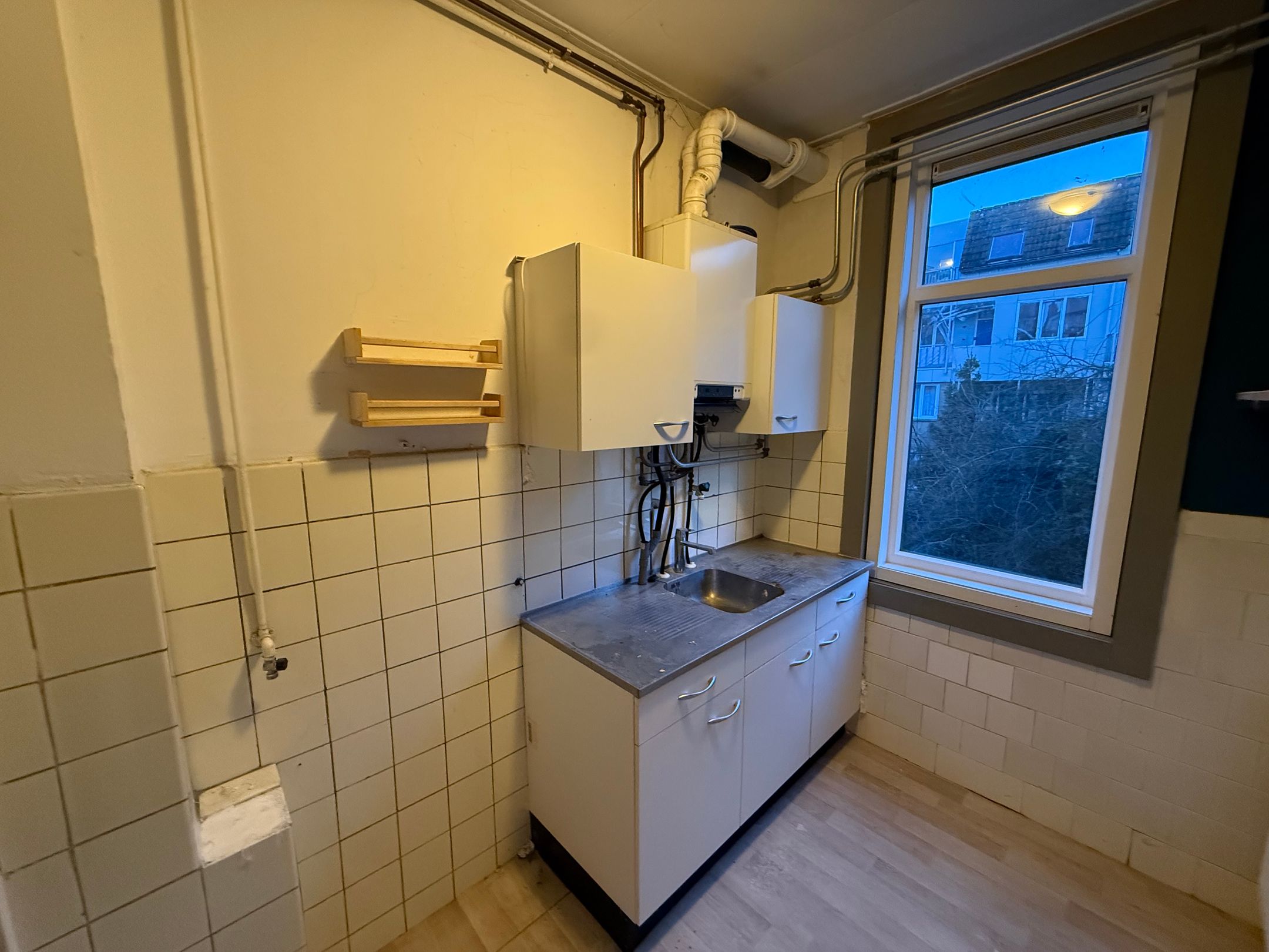 Foto 6 van Mathenesserweg 60-B01