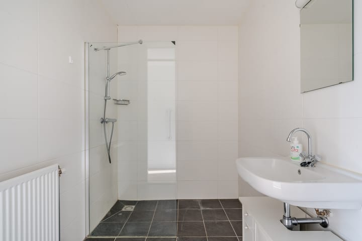 Photo 22 of Nieuwendijk 23-F