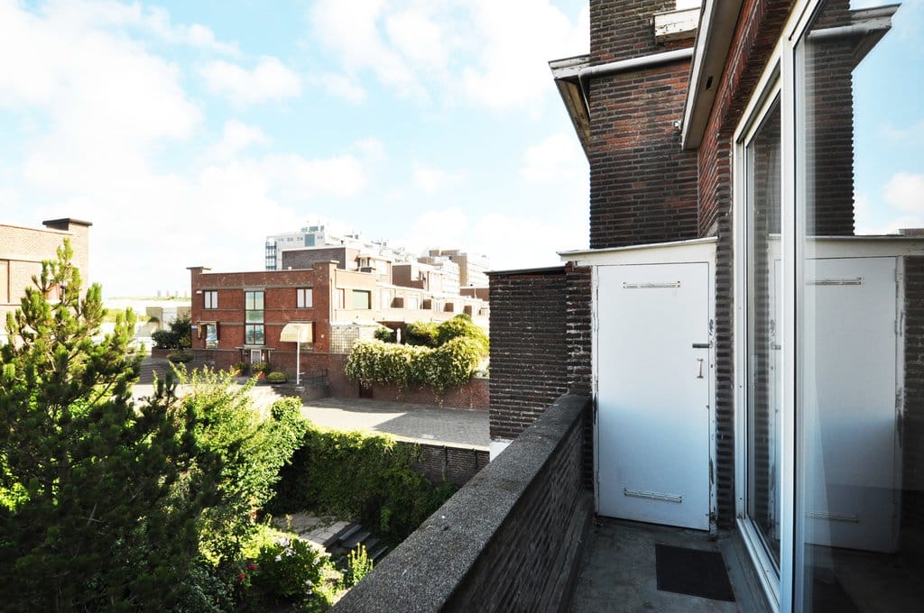 Foto 38 van Gevers Deynootweg 58