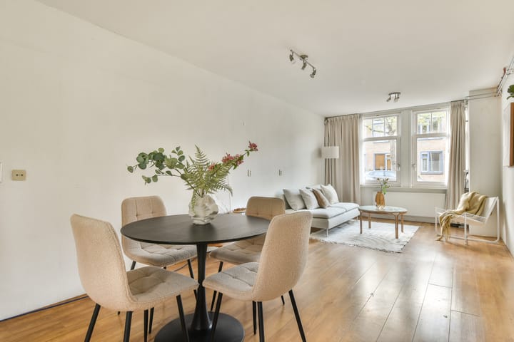 Foto 12 van Sperwerlaan 8-A