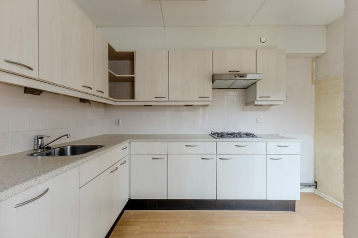 Photo 8 of Zuiderstraat 34-A