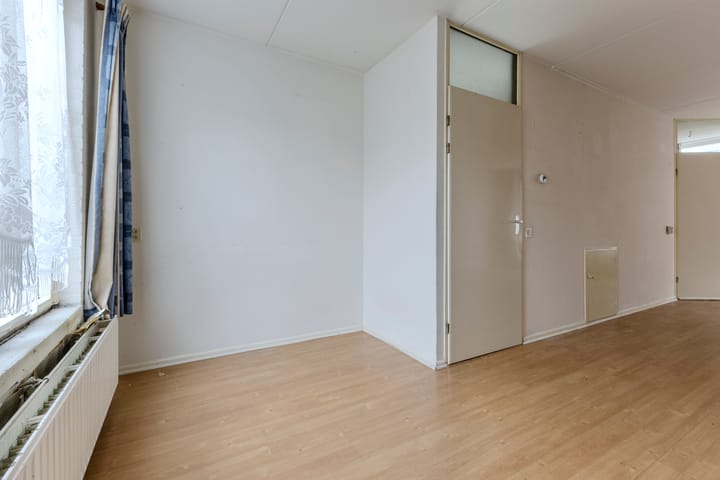 Photo 12 of Zuiderstraat 34-A