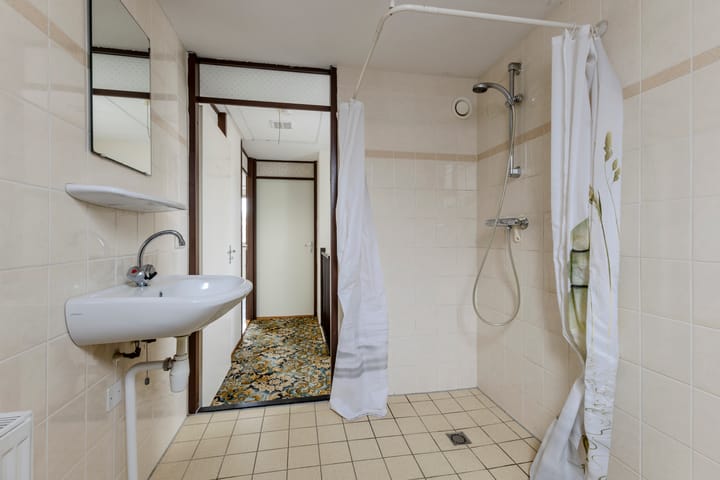 Photo 22 of Zuiderstraat 34-A