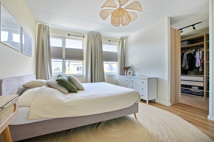 Photo 13 of Harmsen van der Beeklaan 4