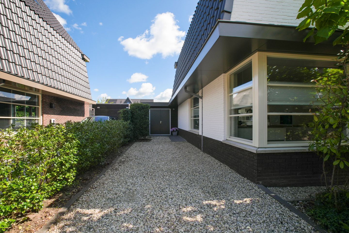 Foto 4 van Harmsen van der Beeklaan 4