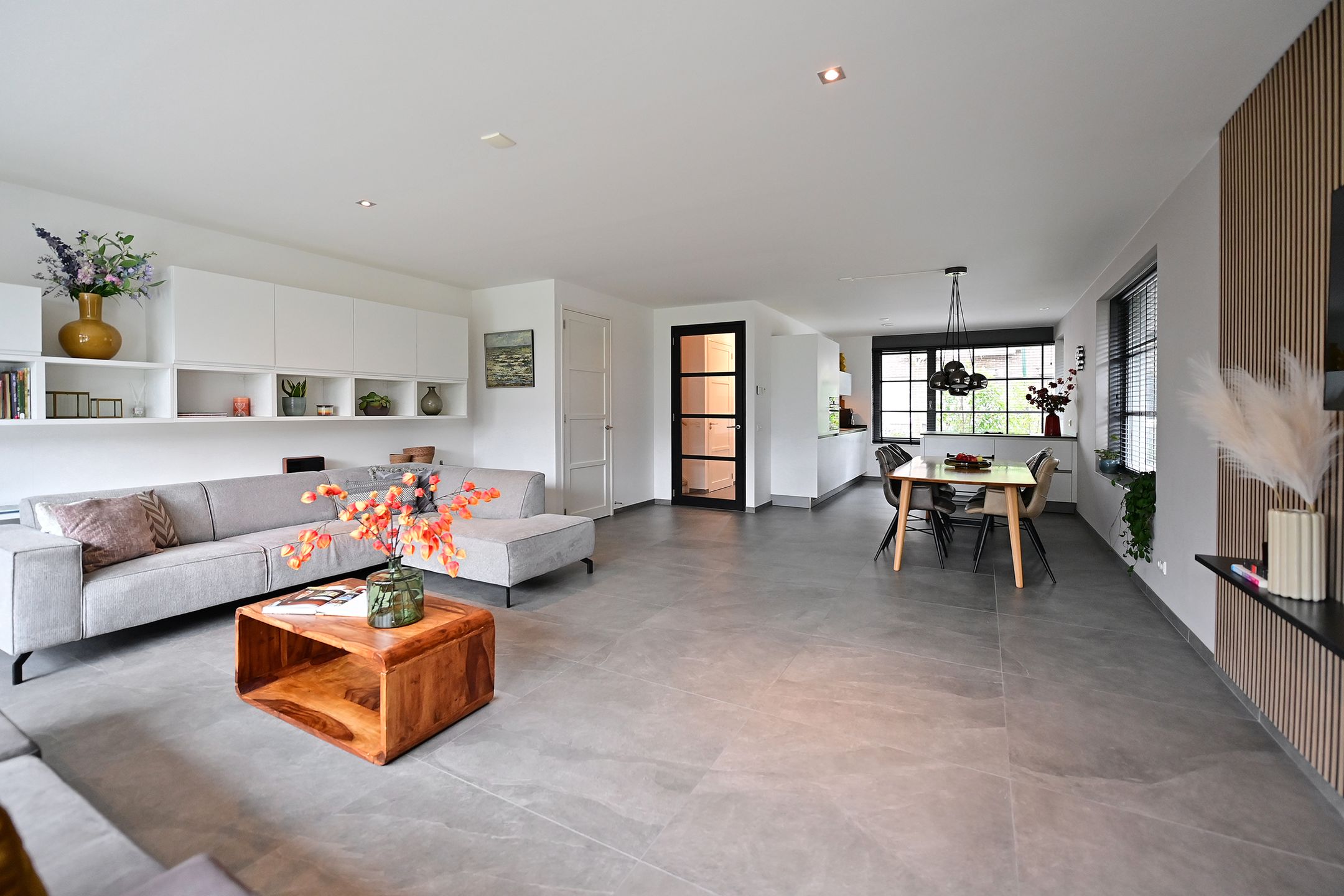 Foto 9 van Harmsen van der Beeklaan 4