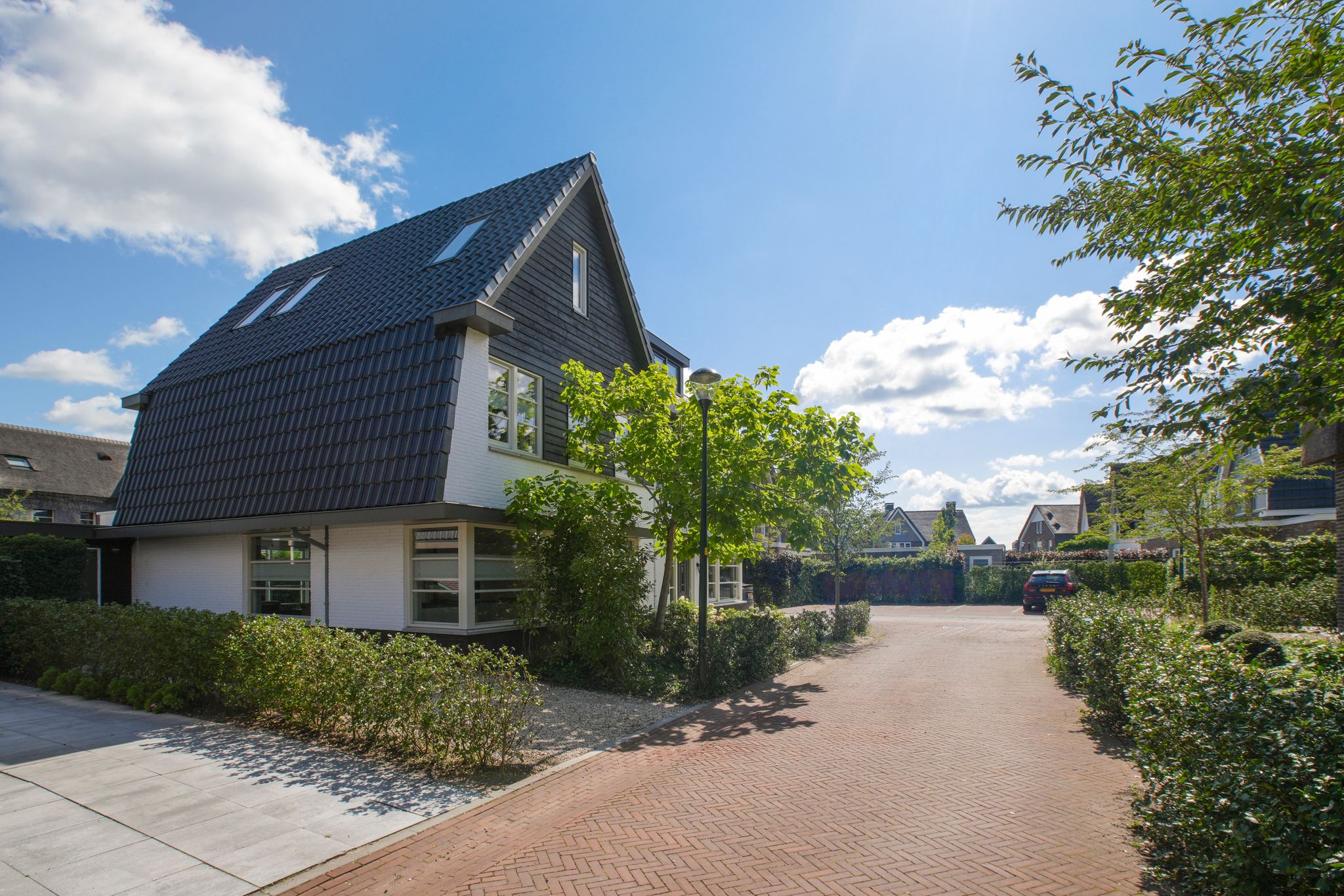 Foto 30 van Harmsen van der Beeklaan 4