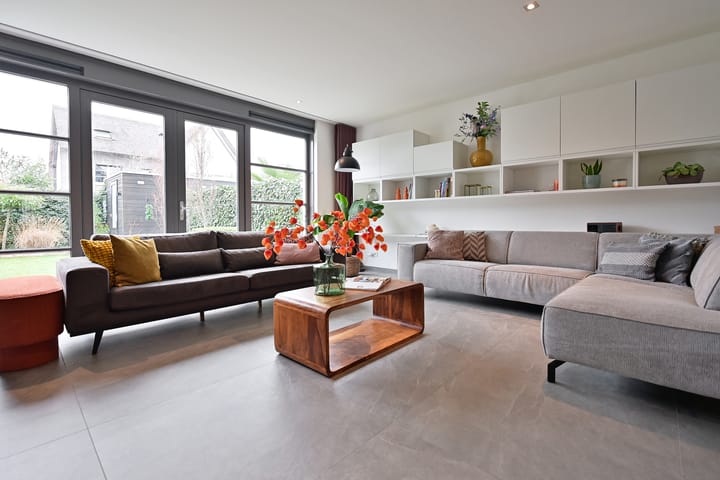 Photo 7 of Harmsen van der Beeklaan 4