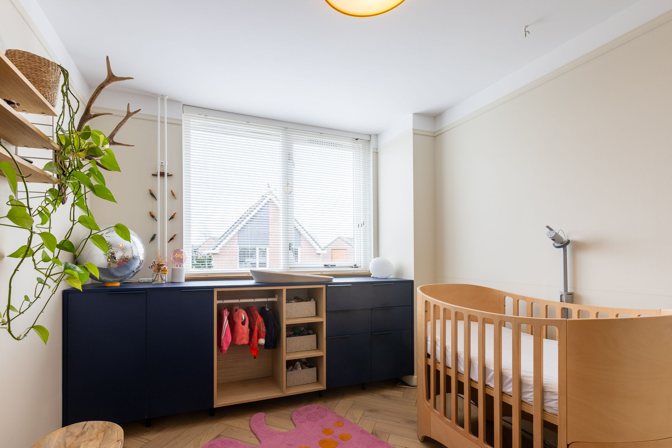 Foto 24 van van Houtenstraat 11