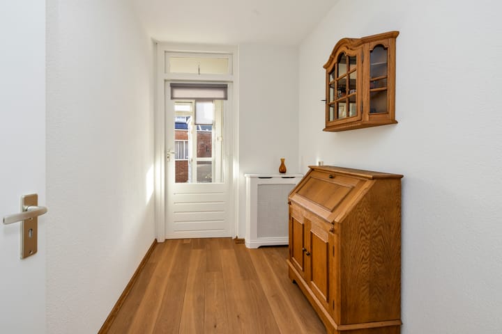 Foto 30 van Molenstraat 201