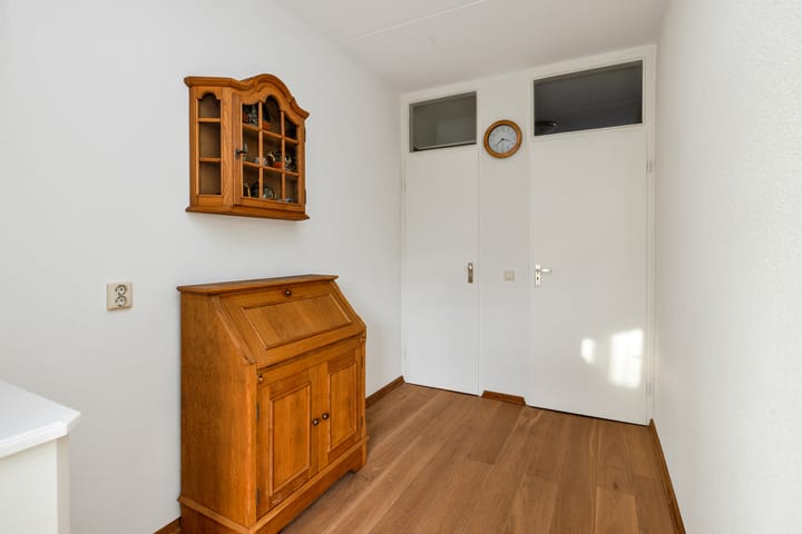 Foto 31 van Molenstraat 201