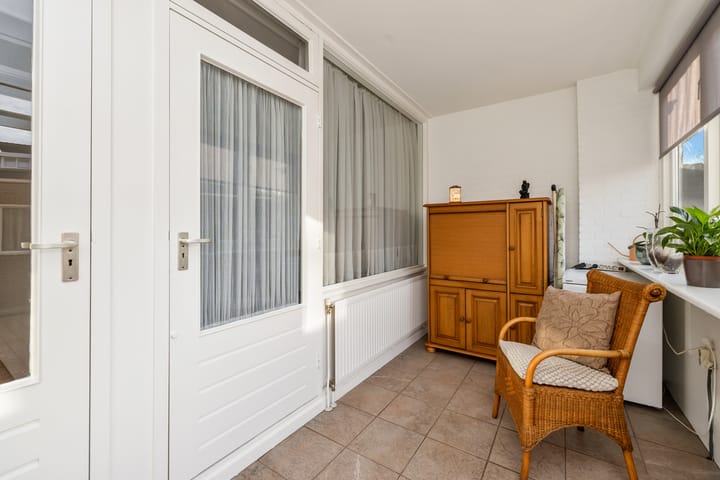 Foto 33 van Molenstraat 201