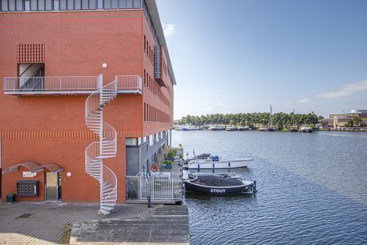 Foto 45 van Justpier 104