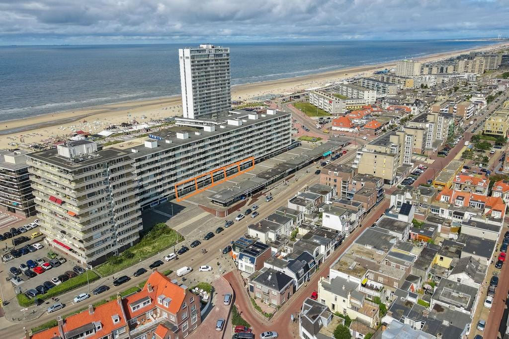 Photo 3 of Burgemeester van Fenemaplein 15