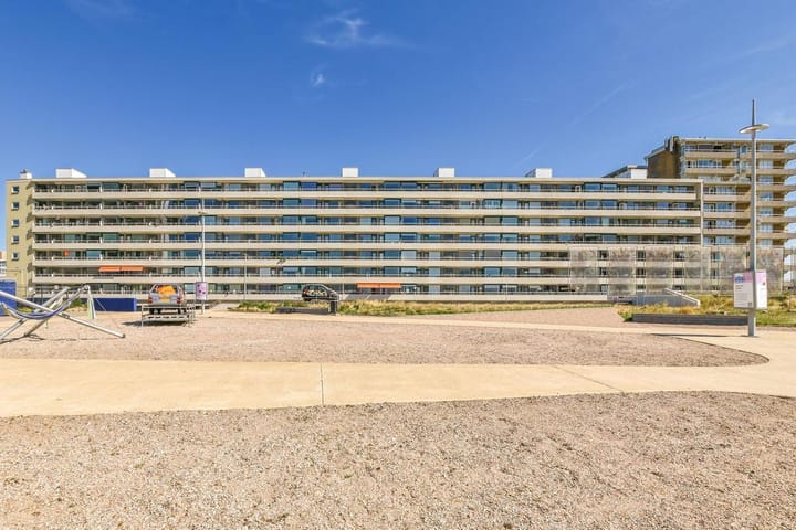 Appartement te koop: Burgemeester van Fenemaplein 12, Zandvoort