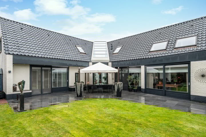 Photo 51 of Windvang 1-A