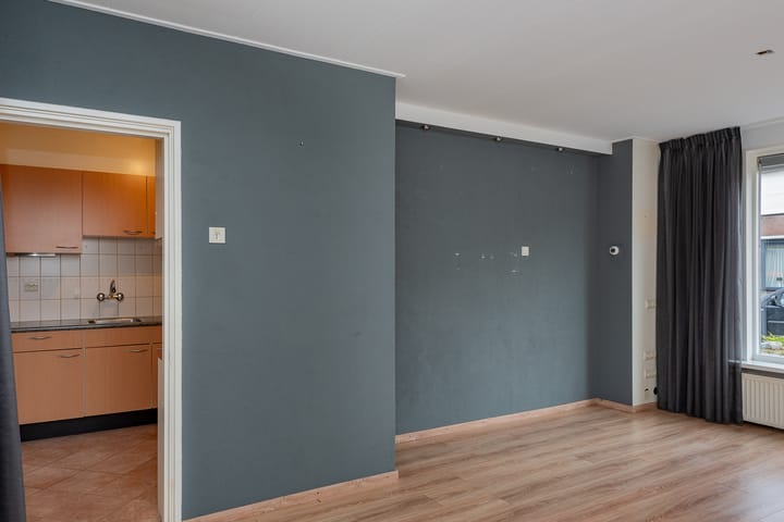 Foto 10 van Herbert van Puttenweg 25