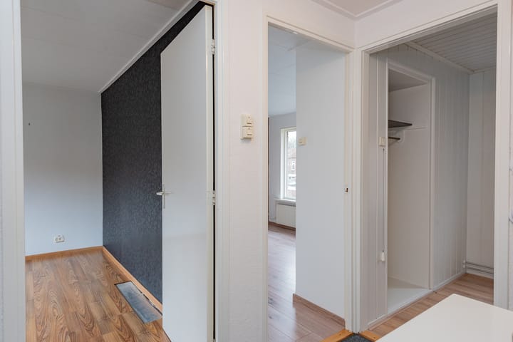 Foto 17 van Herbert van Puttenweg 25