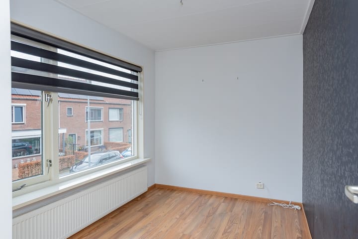 Foto 23 van Herbert van Puttenweg 25