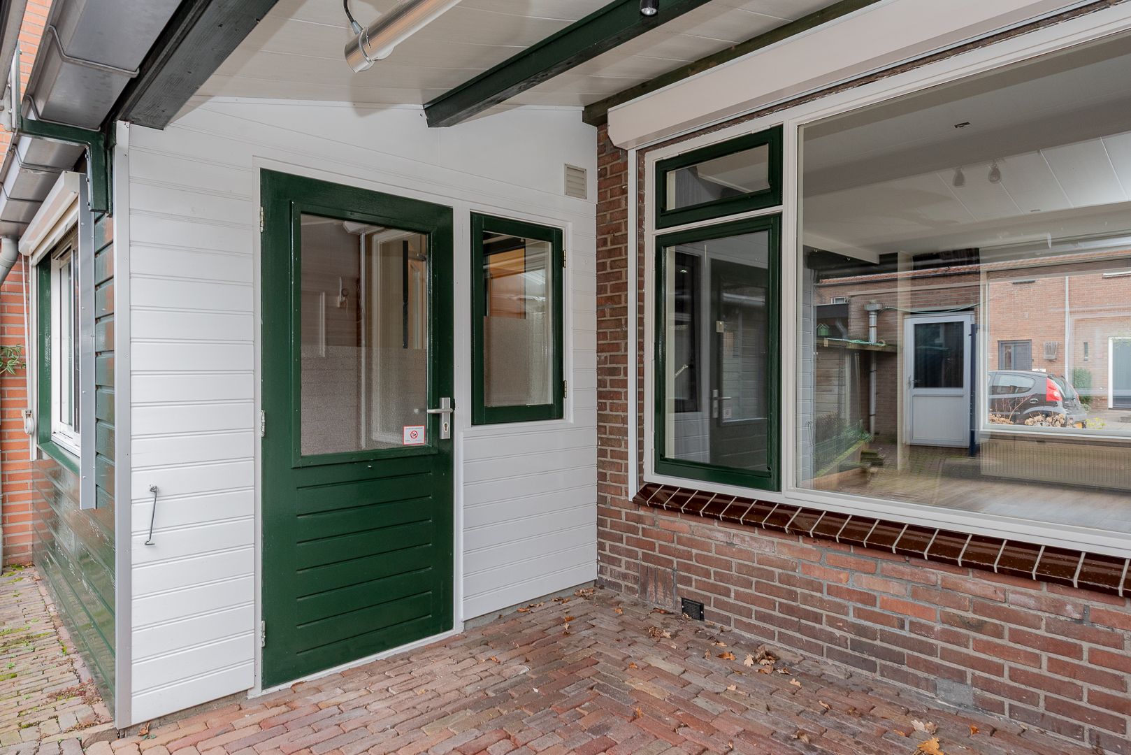 Photo 30 of Herbert van Puttenweg 25