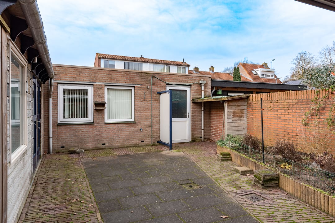 Photo 32 of Herbert van Puttenweg 25