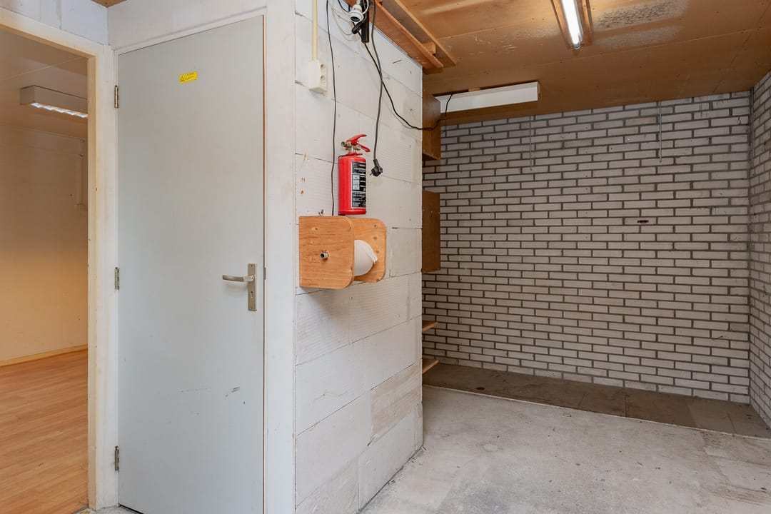 Photo 37 of Herbert van Puttenweg 25