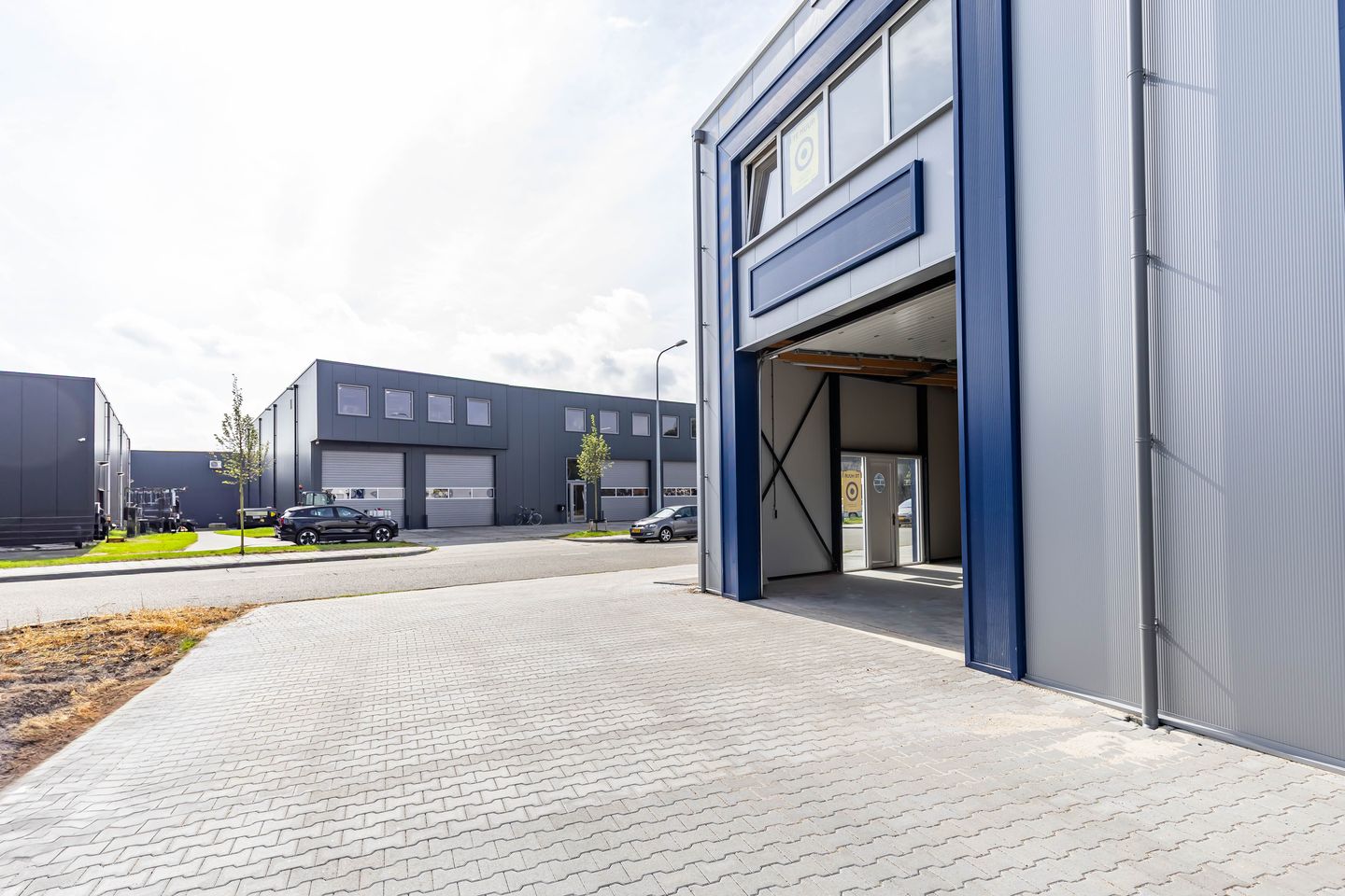 View photo 3 of Kaskinenweg 6