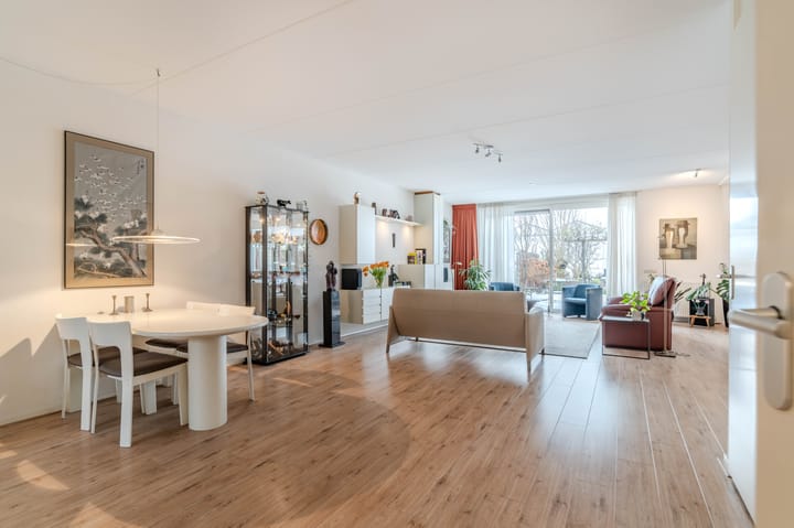 Foto 2 van Renovalaan 17