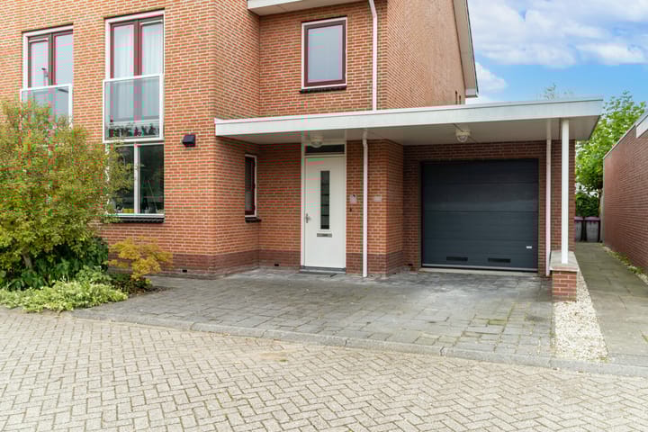 Foto 6 van Renovalaan 17