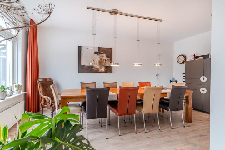 Foto 16 van Renovalaan 17