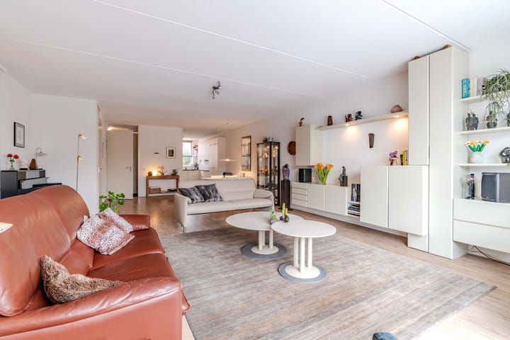 Foto 23 van Renovalaan 17