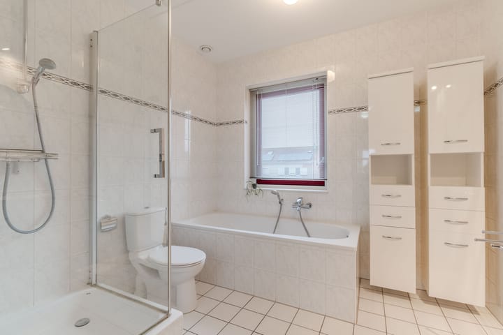 Foto 29 van Renovalaan 17