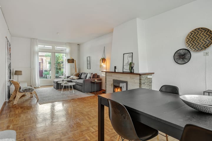 Foto 6 van Abraham Bloemaertstraat 2