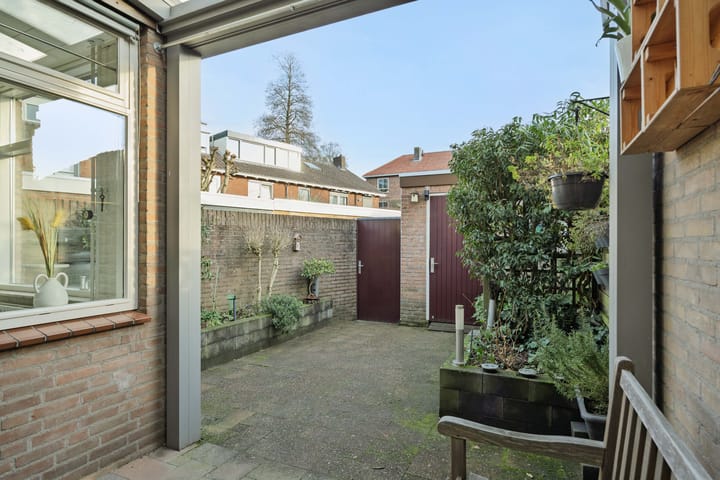 Foto 25 van Abraham Bloemaertstraat 2