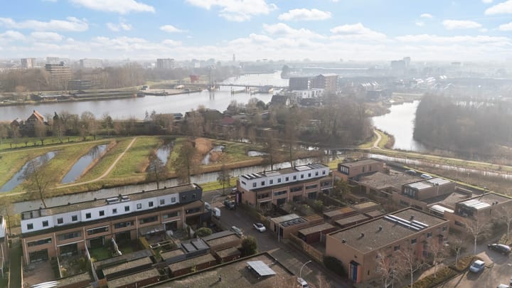 Foto 38 van Tolgaarderstraat 62