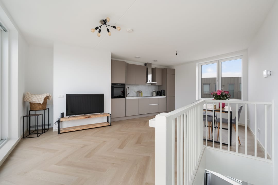 Foto 16 van Albertina Sisulupad 212