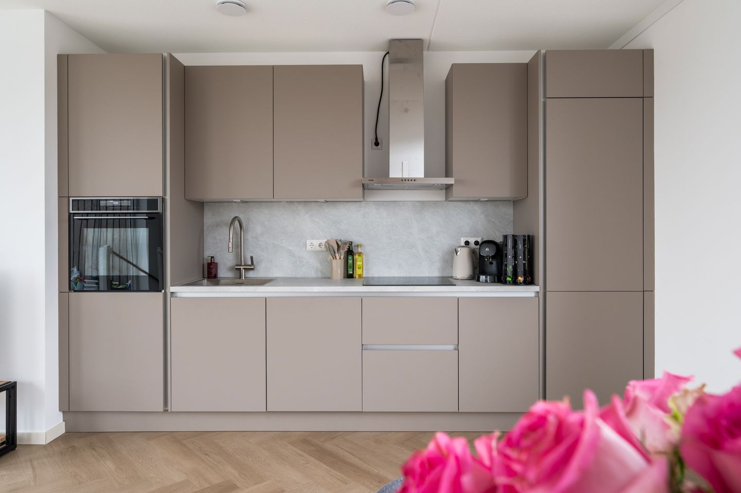 Foto 19 van Albertina Sisulupad 212