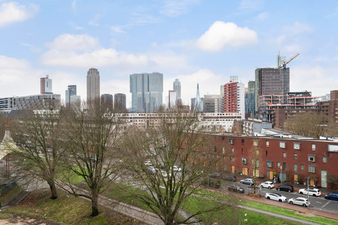 Foto 23 van Albertina Sisulupad 212