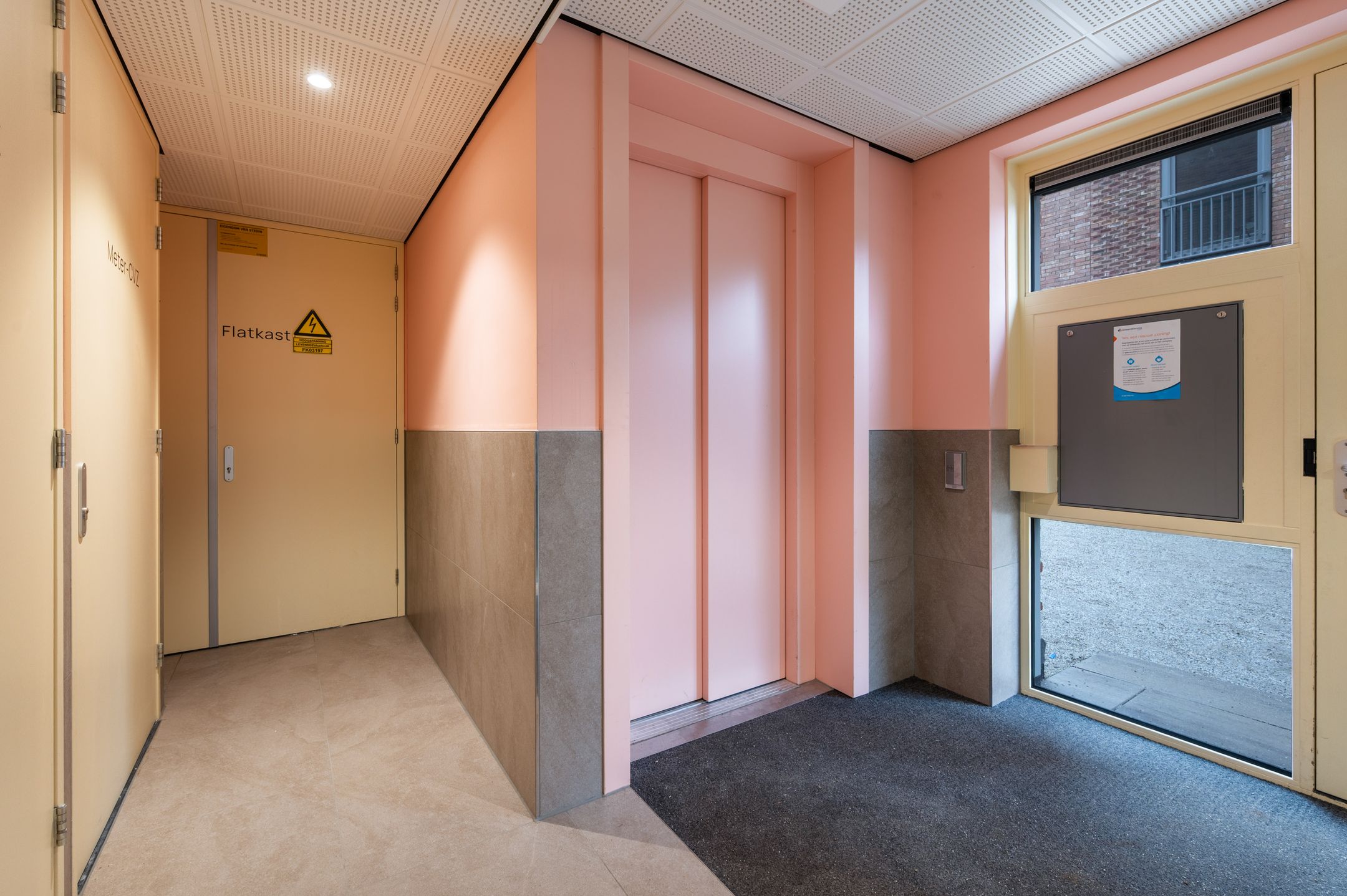 Foto 27 van Albertina Sisulupad 212