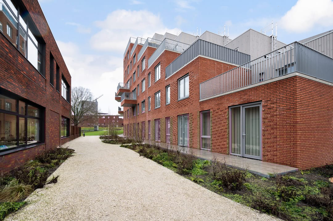 Foto 28 van Albertina Sisulupad 212